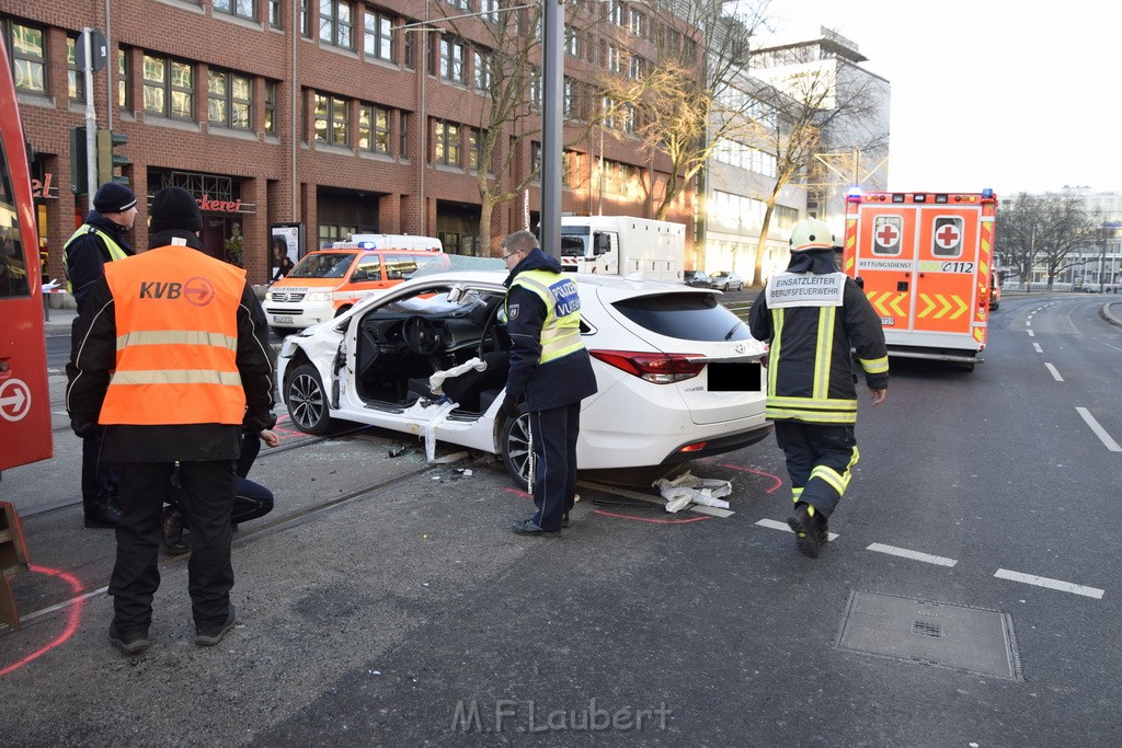 VU PKW Strab Koeln Mitte Pipinenstr Hohestr P139.JPG - Miklos Laubert